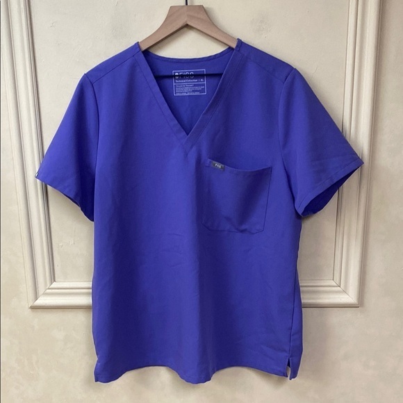 Figs Tops - Figs Catarina One-Pocket Scrub Top